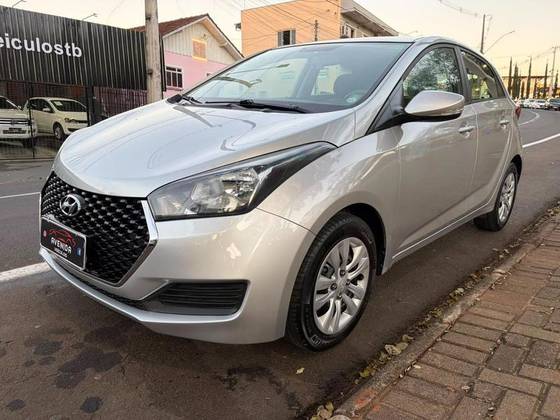 HYUNDAI HB20 1.6 COMFORT PLUS 16V FLEX 4P AUTOMÁTICO HYUNDAI HB20 1.6 COMFORT PLUS 16V FLEX 4P AUTOMÁTICO